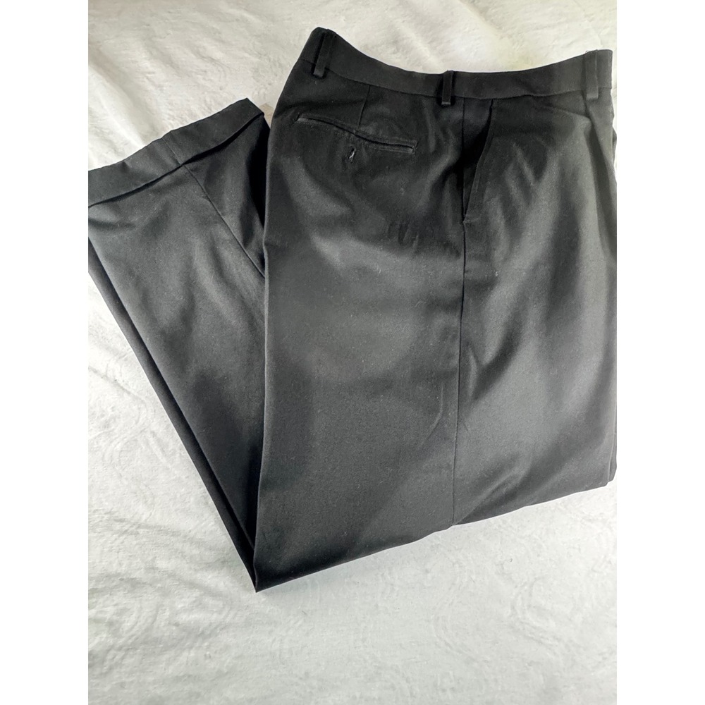 Walter Hagen Dress Pants Mens 34x30 Black Excellent Pleated Straight Leg Trouser